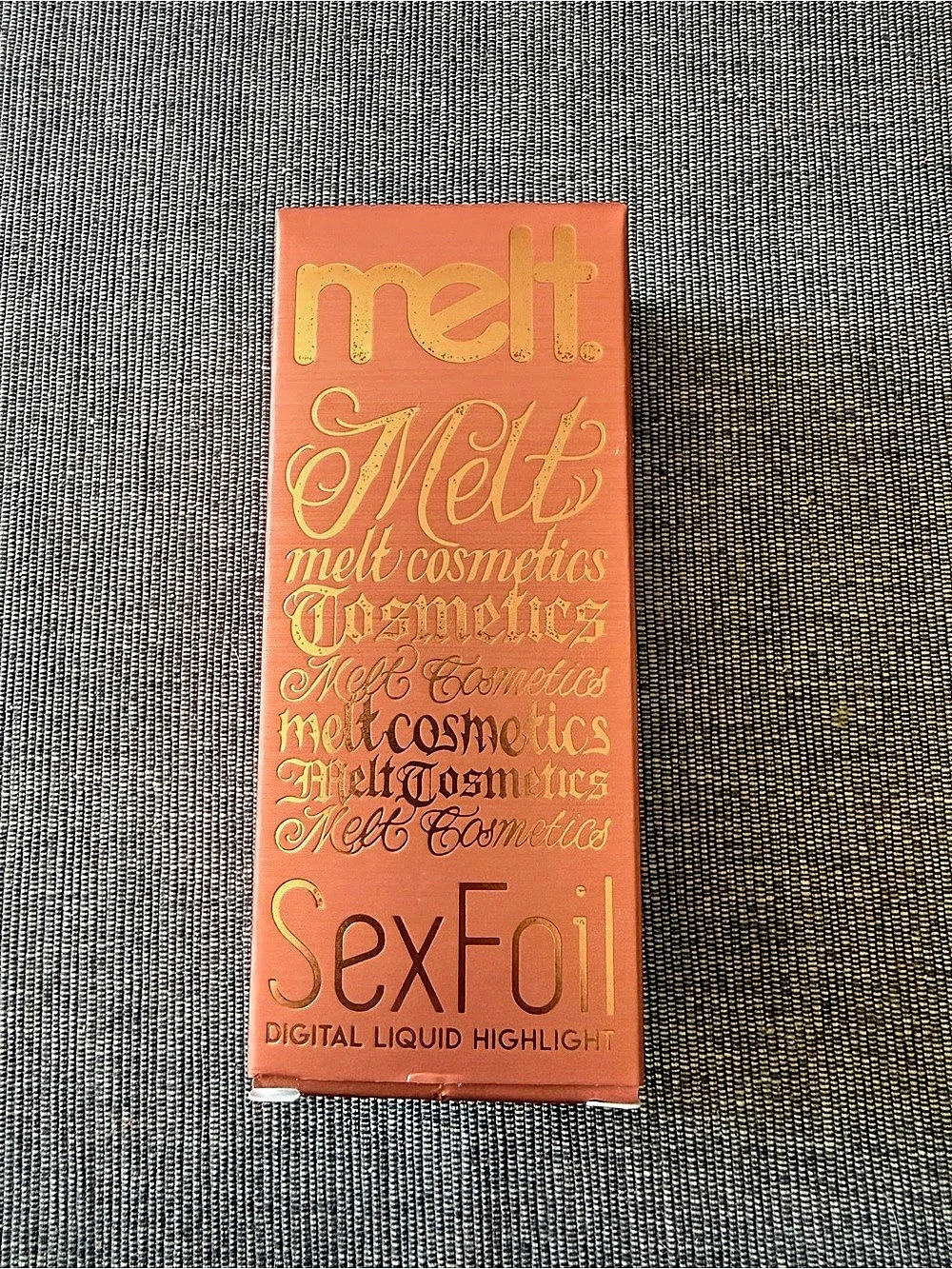Melt Cosmetics SexFoil Digital Liquid Highlighter Digital Liquid Highlighter